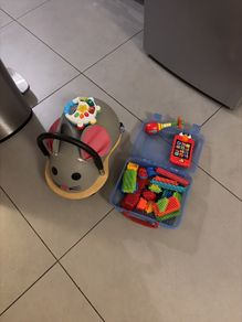 toys