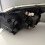 toyota avensis headlights Image 7