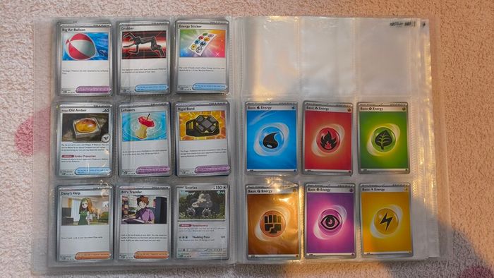 Pokemon cards - Set 151 - 70% complete base set