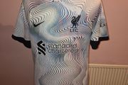Liverpool 2022/23 Away Jersey - Medium size