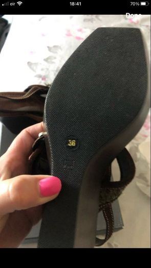 Ladies new wedge sandals size 3