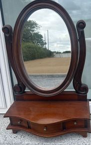 Antique style dressing table mirror