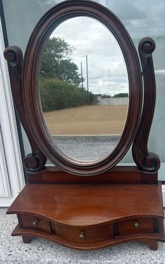 Antique style dressing table mirror