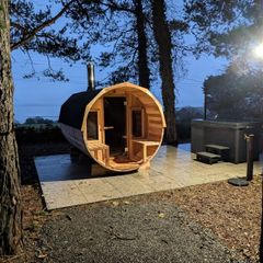 Canadian Cedar Wood-Fired Sauna 3m by 1.8m Porch