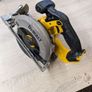 Dewalt 18v circular saw Image 3