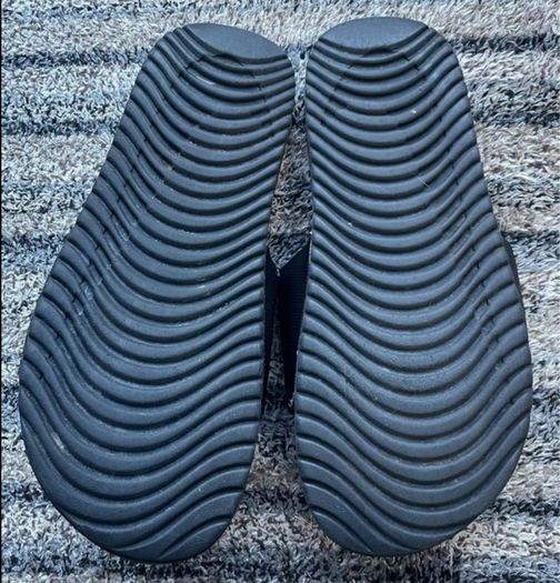 Nike Sliders/Sandals (Child's Size 5)