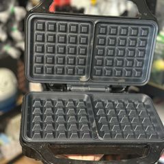 Slater Waffle Maker