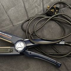Hair straightener