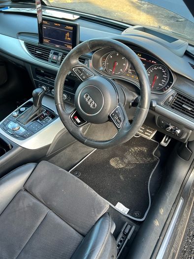Breaking audi a6 c7 2016 2.0tdi cnha qlx lz7s