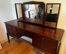 Vintage Mahogany Vanity with 3-Way Mirror