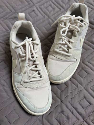 Nike shoes trainers