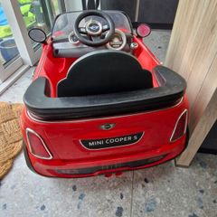 Toy ride on Mini Cooper