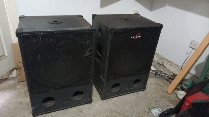Clear out of Base Bins, Mics, stands and more