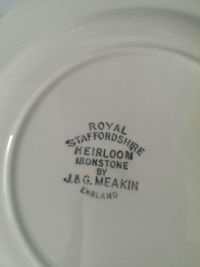 Royal Staffs HEIRLOOM J&G Meakin England Wanted