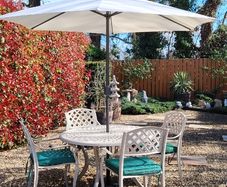 Cast Aluminum Garden Table & Chairs