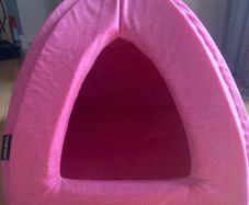 dog kennel
