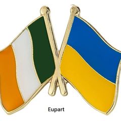 Ireland & Ukraine National Friendship Flag Metal Enamel Badge