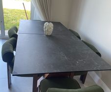 Dining Table Extendable