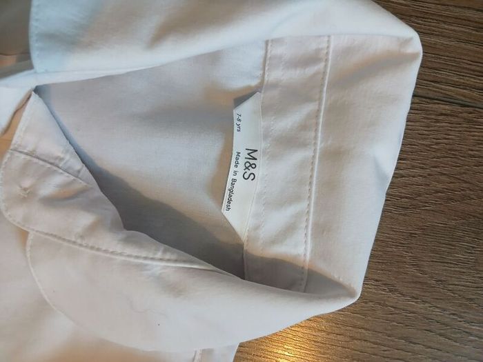 White shirt girls