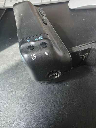 Canon battery grip BG-E2N