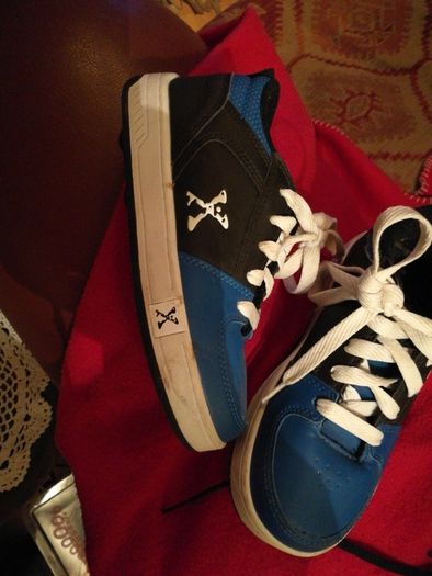 heelies