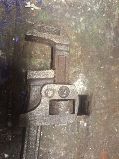14 inch  steel record Wrench