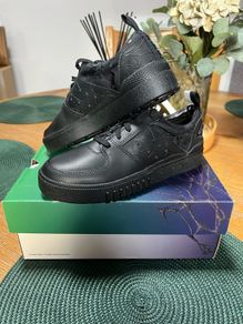 Clarks Boys Shoes Size: UK 3G , EU 35 1/2