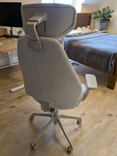 Desk chair