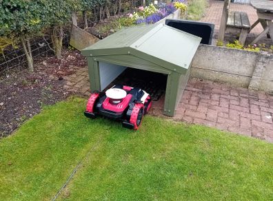 robotic lawnmower shed/garage