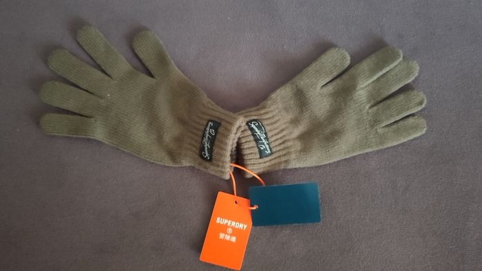superdry green gloves