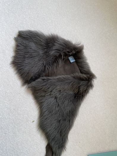 Stunning  leather fur neck piece