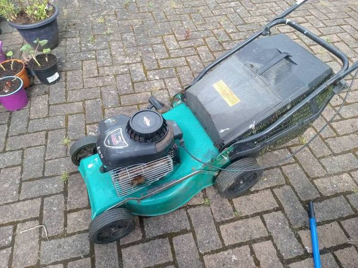 lawnmower