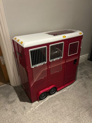 Our Generation Horse Box