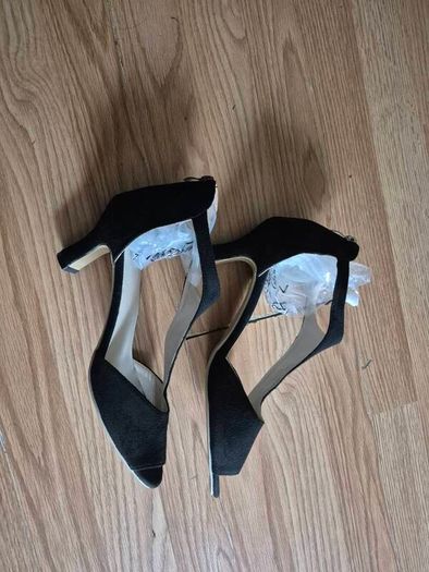 New Black sandals size 43