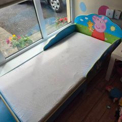 Peppa pig toddler bed