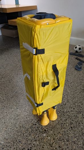 travel cot