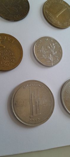 Coins a mix of different countries 28 coins in total registered post included