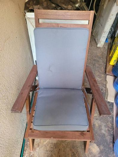 chair