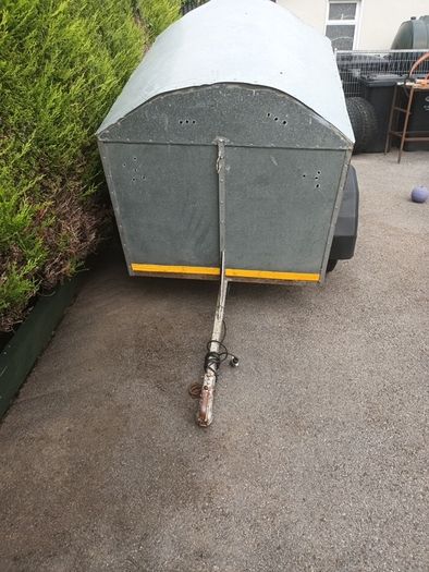 Dog trailer