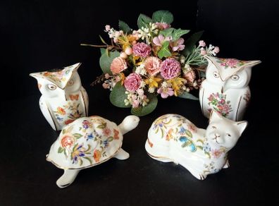 Selection of Aynsley trinket boxes