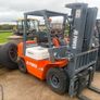 Diesel forklifts 2.5,3,3.5,5 ton available Image 7