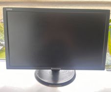 Lenovo Monitor 24"
