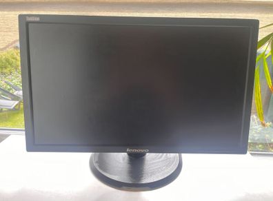 Lenovo Monitor 24"