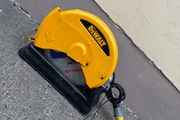 DeWalt DW872 355mm 110V metal-cutting chop saw
