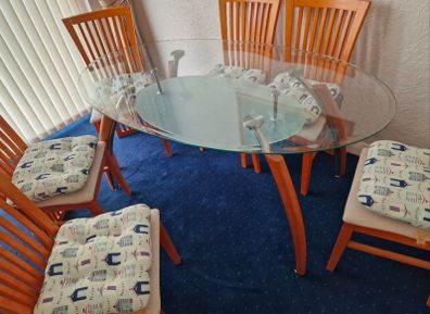 Glass top table and chairs + free TV