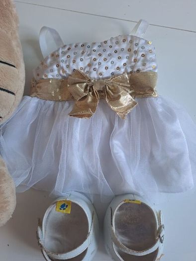 Rare Retired Build-a-Bear Hawaiian Tan Hello Kitty + Outfit