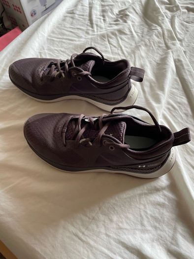 brown trainers