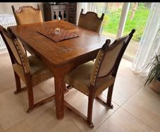 table and chairs