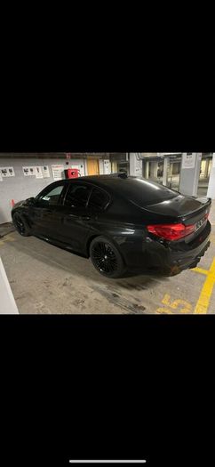 182 Bmw 5-series M-sport 523
