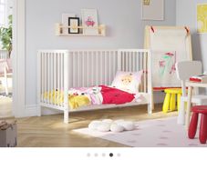 Crib cot baby Like brand new never used